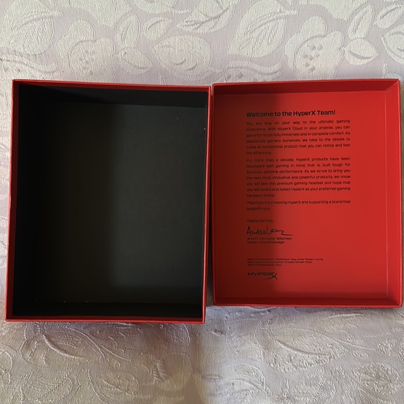 HyperX Box - Picture 2 of 2